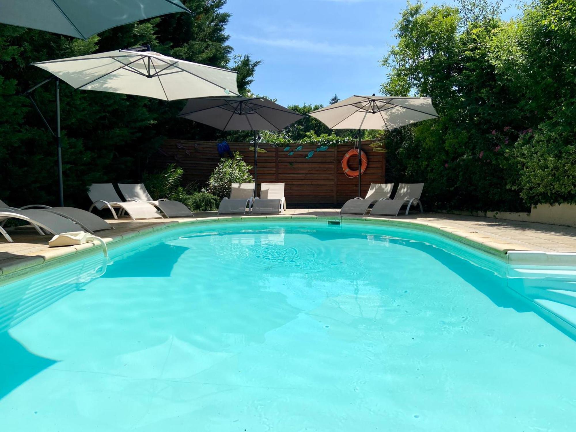 Le Cocon Boheme - Maison Climatisee Au Coeur De Sarlat - Parking - Piscine Chauffee - Spa Et Massages Bagian luar foto