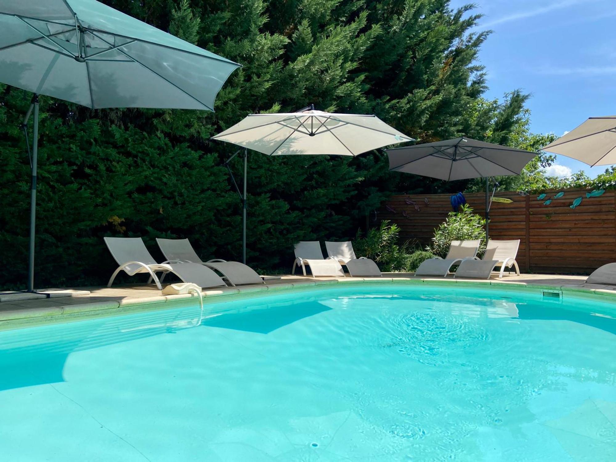 Le Cocon Boheme - Maison Climatisee Au Coeur De Sarlat - Parking - Piscine Chauffee - Spa Et Massages Bagian luar foto